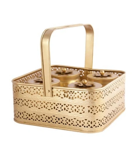 Affordable premium return gifts for weddings in India